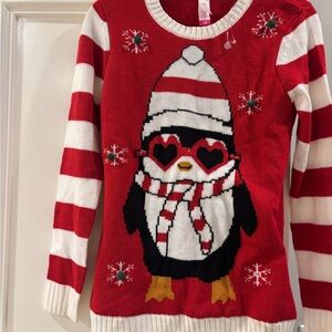 No Boundaries Light Up Penguin UglyChristmas Sweater | Women’s S